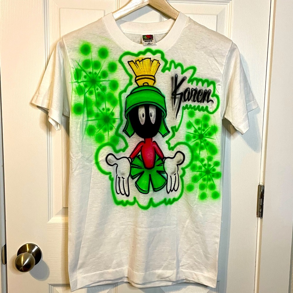 VTG Fruit of the Loom white Marvin the Martian airbrushed ‘Karen’ tee sz M